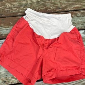 Maternity shorts